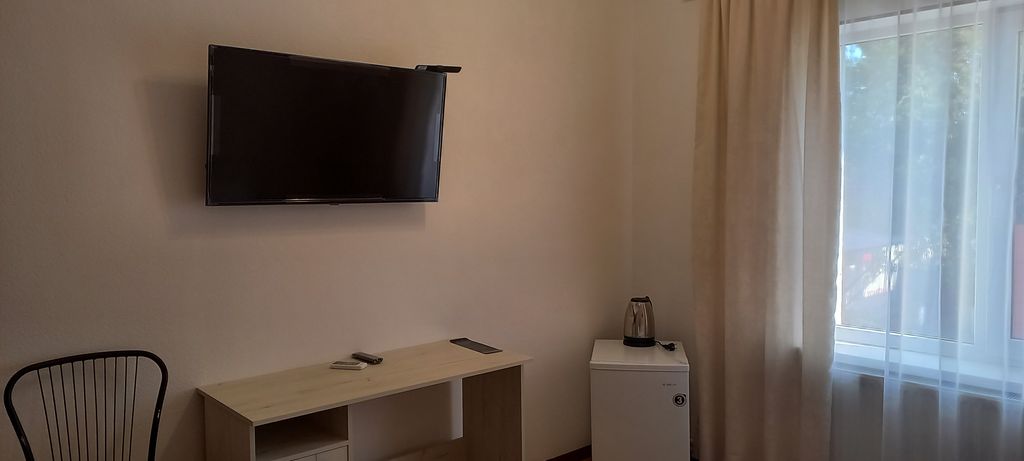 Люкс — Двухместный номер с 1 кроватью Комфорт +