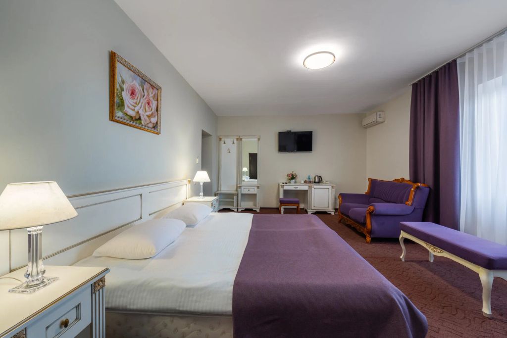 Украина — Двухместный номер с 1 кроватью полулюкс