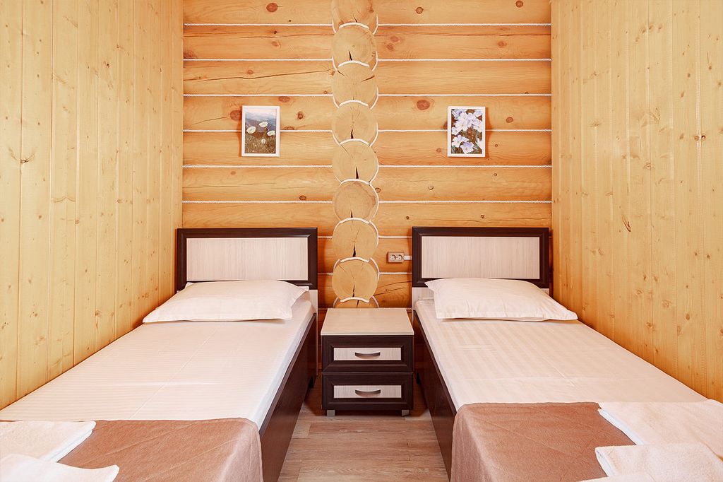 Гелион — Четырёхместный номер № 5 Люкс (Семейный дом)