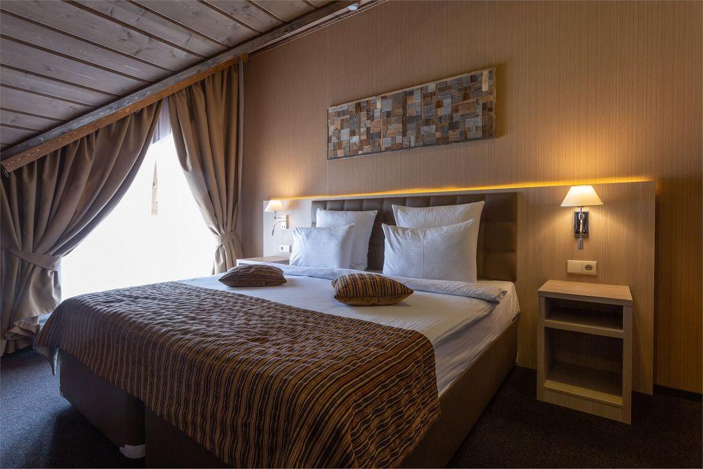 Arkhyz Royal Resort & SPA — Апартаменты семейный люкс с двумя спальнями и кухней