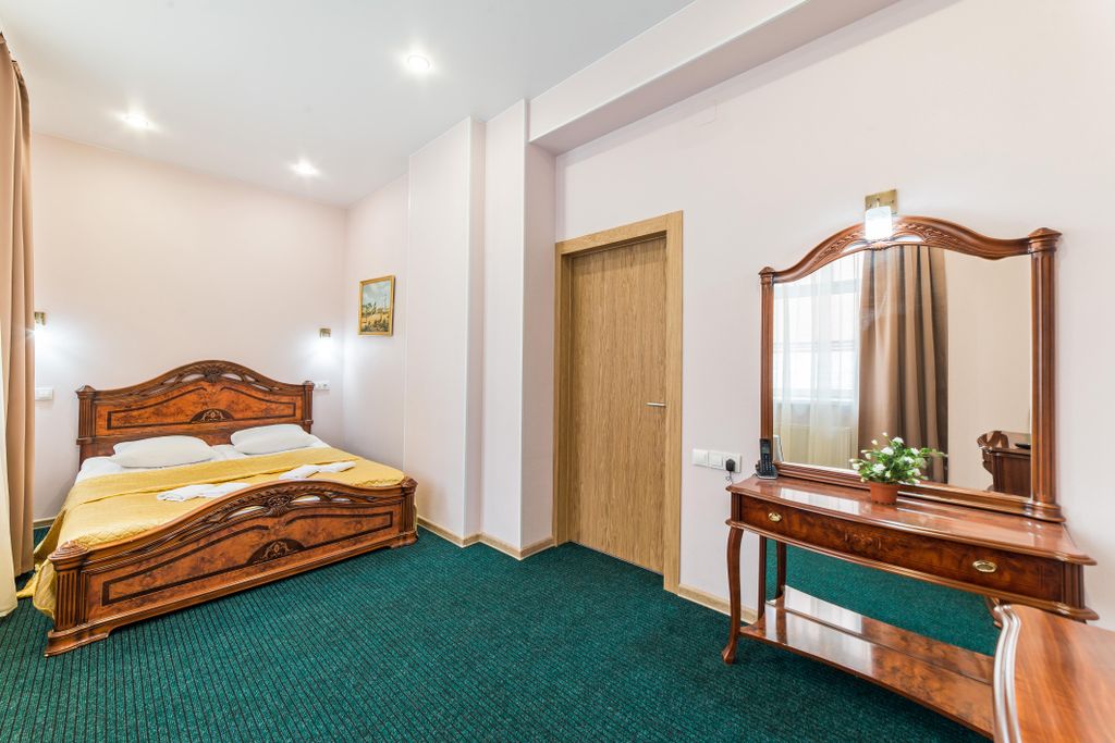 К-Визит — Двухместный номер с 1 кроватью люкс с джакузи во 2 корпусе