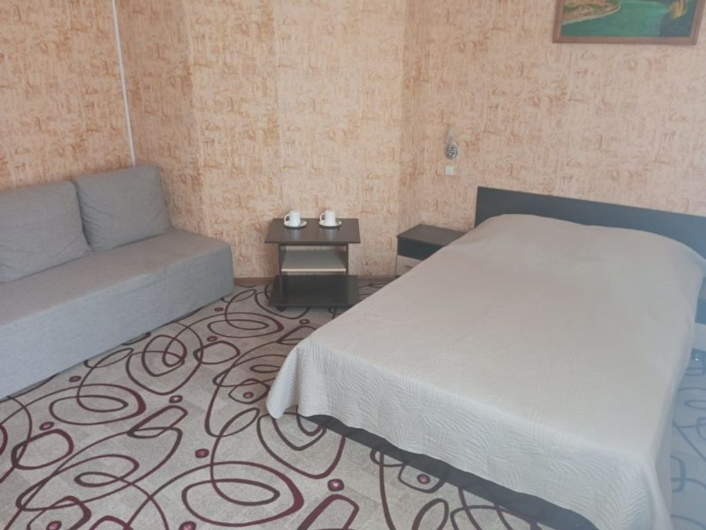 Эврика — Трёхместный номер стандарт повышенной комфортности