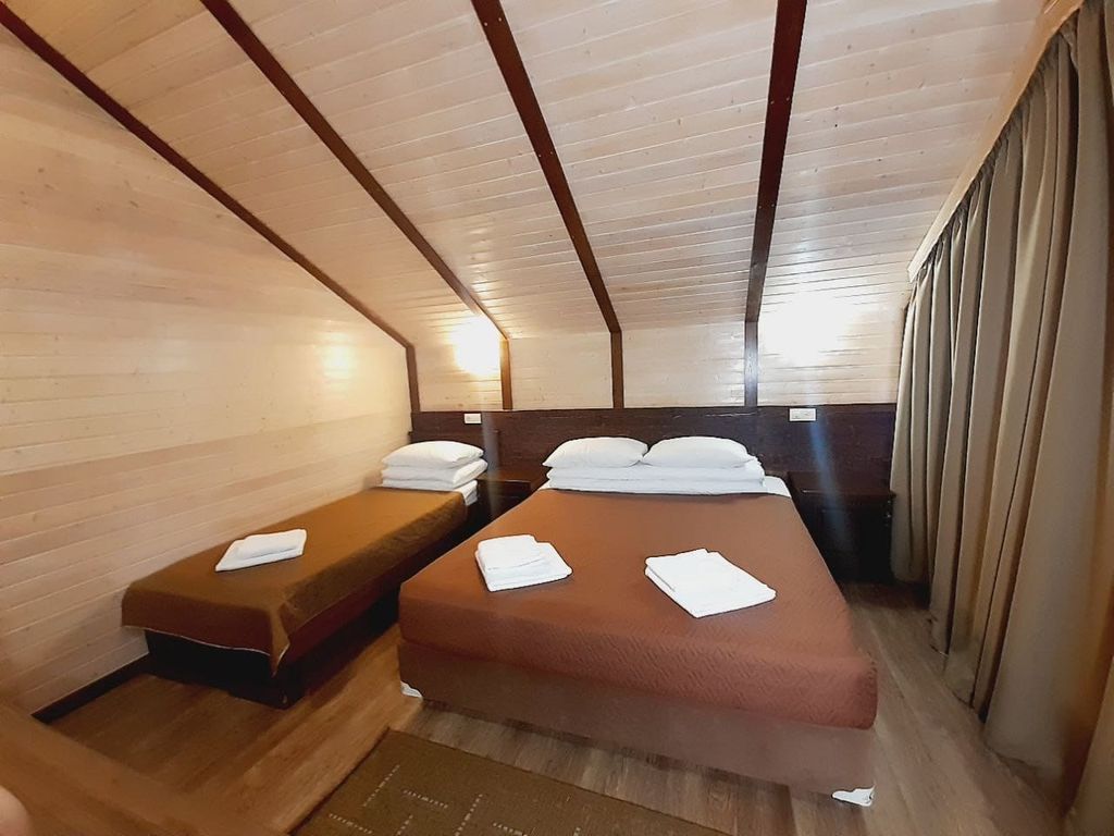 Nefёd — Семейный номер двухкомнатный Люкс c 2-мя спальнями и 2-мя с/у