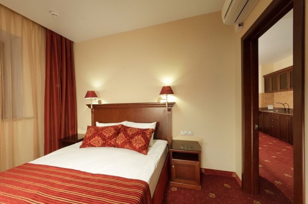 Корона — Апартаменты стандарт