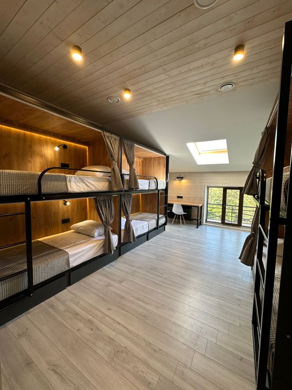 Высота 525 — Многоместный мужской номер общий