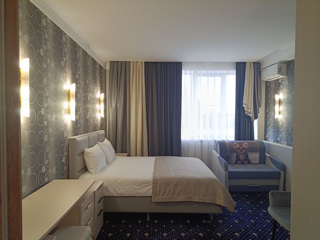 Зодиак-Созвездие S — Трёхместный номер улучшенный