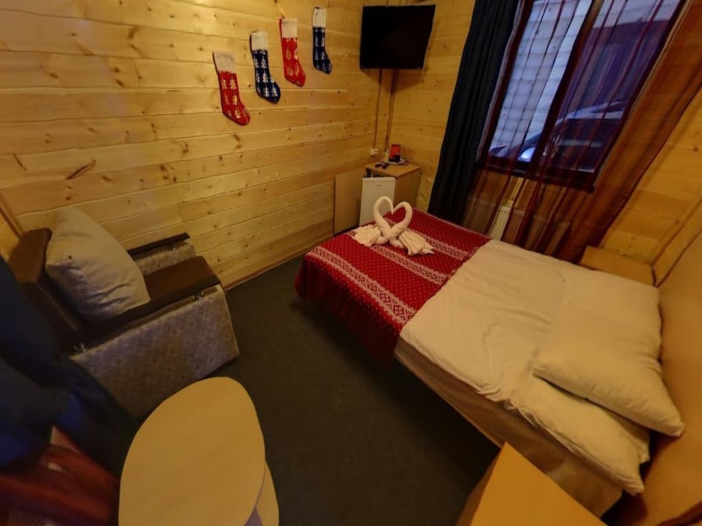 Фотон — Двухместный номер с 1 кроватью или с двумя односпальными кроватями в Альпийском домике