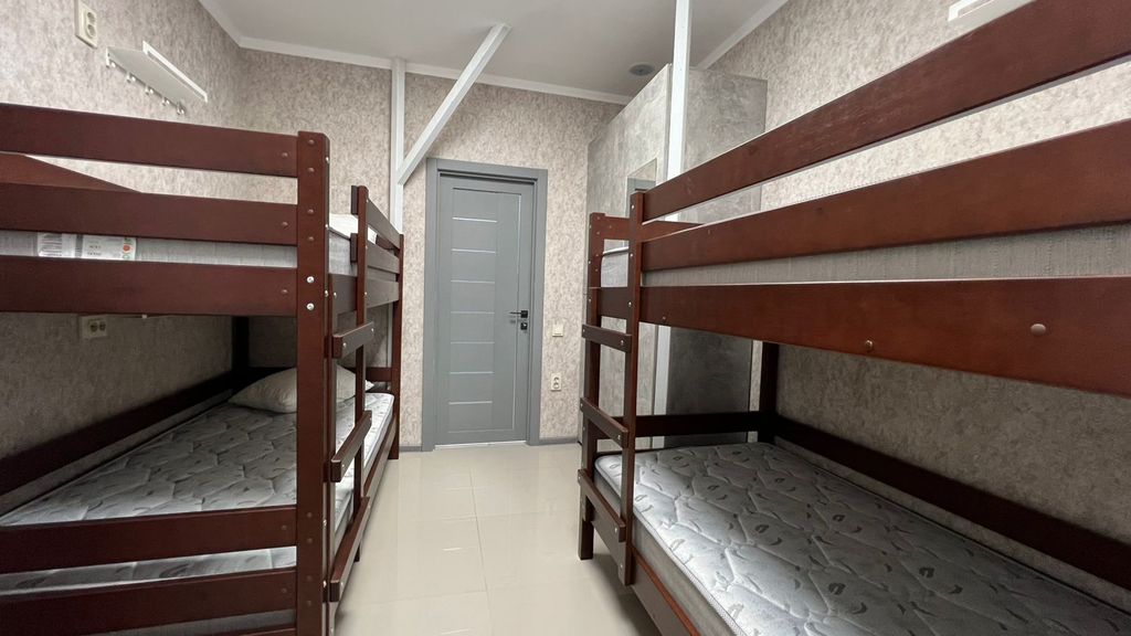 Как дома — Многоместный смешанный номер 4-местный (нижние места)