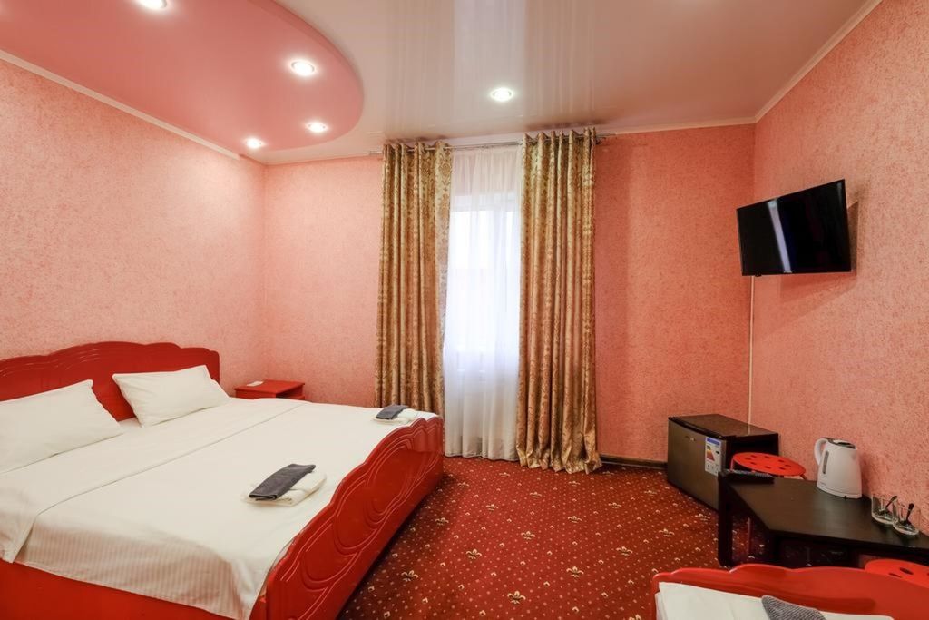 Парисон — Трёхместный номер комфорт