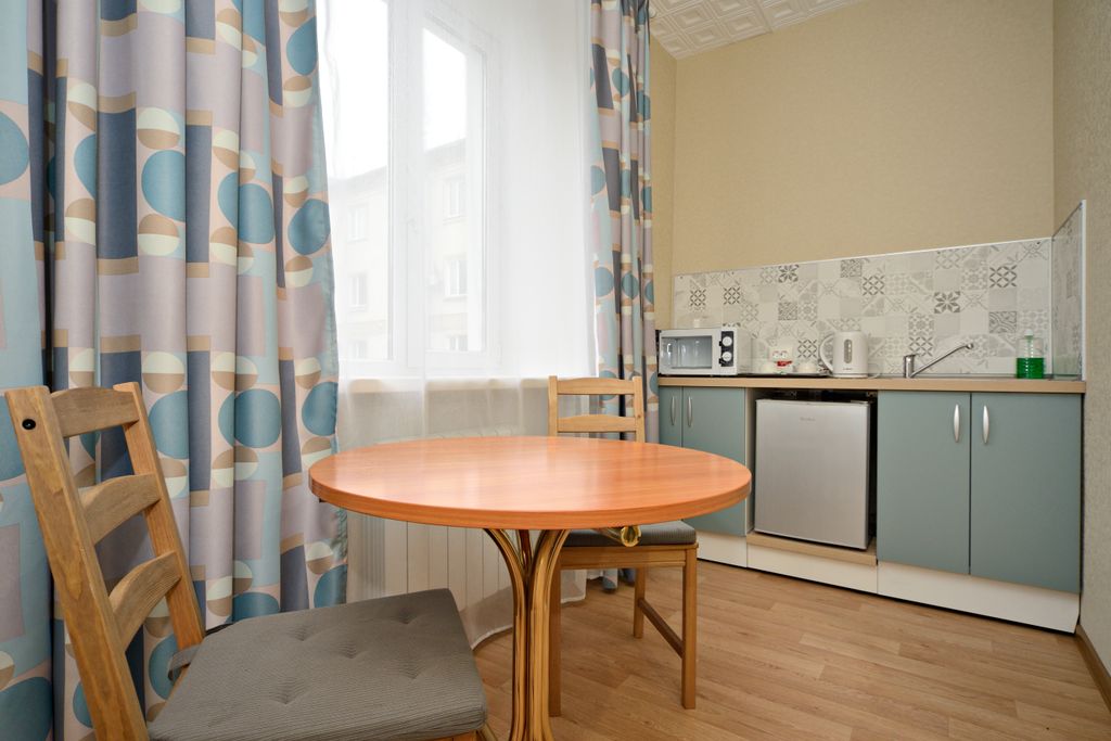 СРГК ВОС — Двухместный номер с 1 кроватью повышенной комфортности