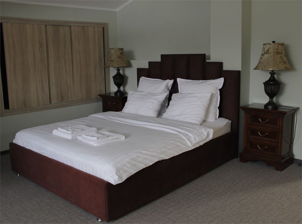 Усадьба Мосоловых — Двухместный номер с 1 кроватью "Делюкс" с видом на озеро и парк