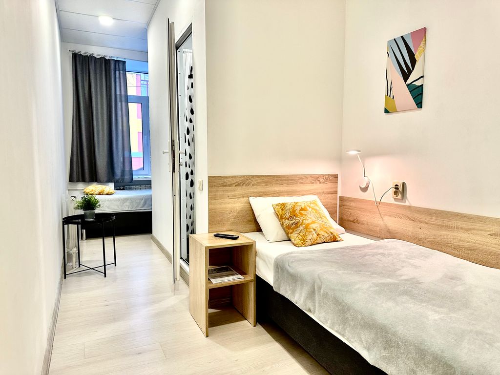 Сити Хаус — Двухместный номер с 2 отдельными кроватями и собственной ванной