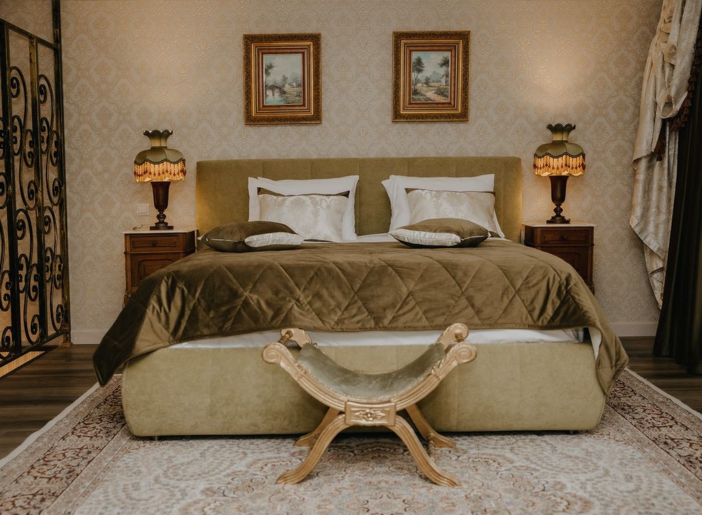 Империал — Четырёхместный номер Апартаменты двухуровневые Цветаевой