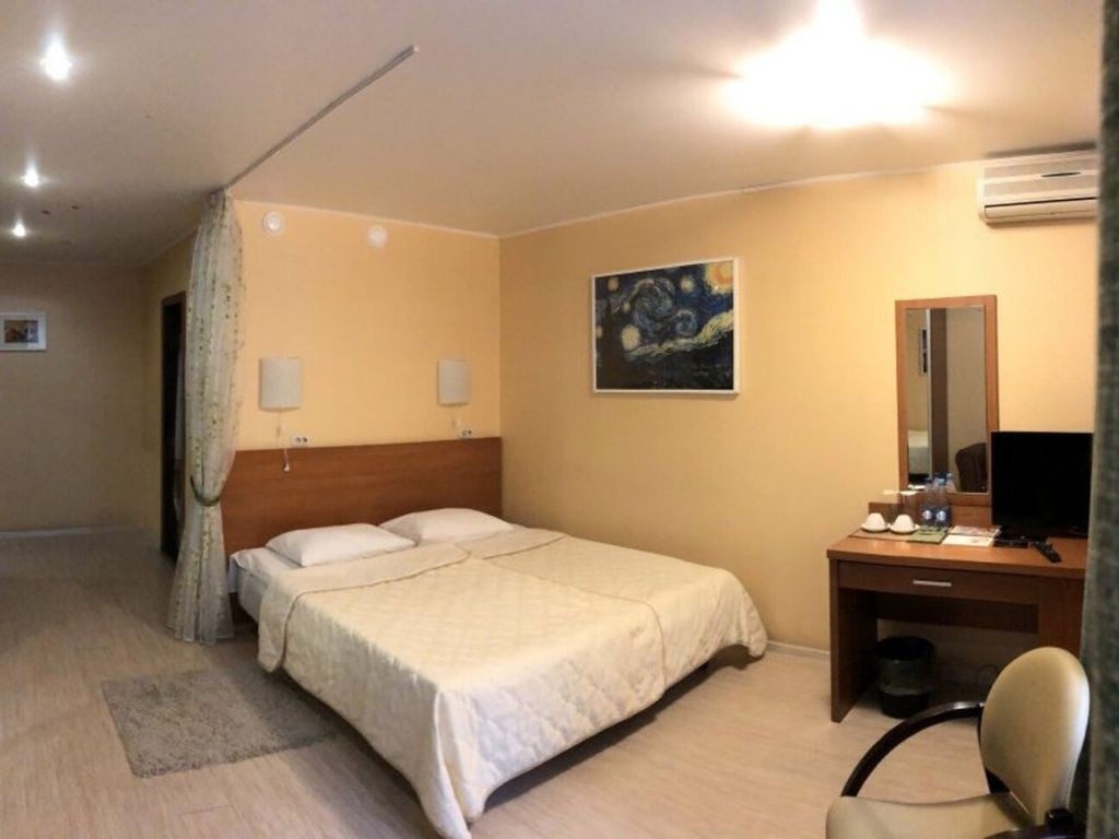 Галерея — Трёхместный номер семейный полулюкс