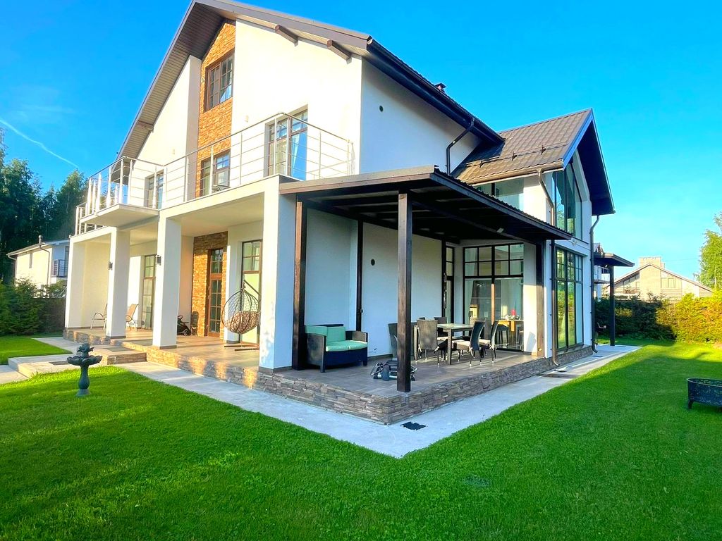 Дони-Парк — Дом