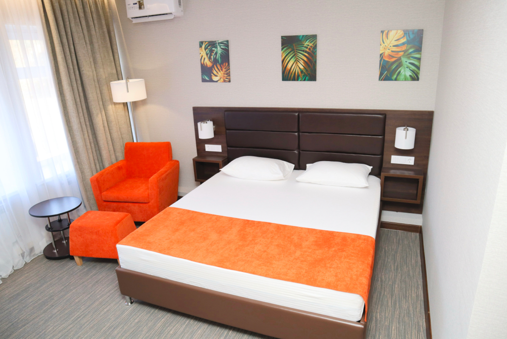 МБутик — Двухместный номер с 1 кроватью люкс