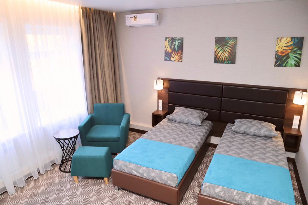 МБутик — Двухместный номер с 2 отдельными кроватями люкс