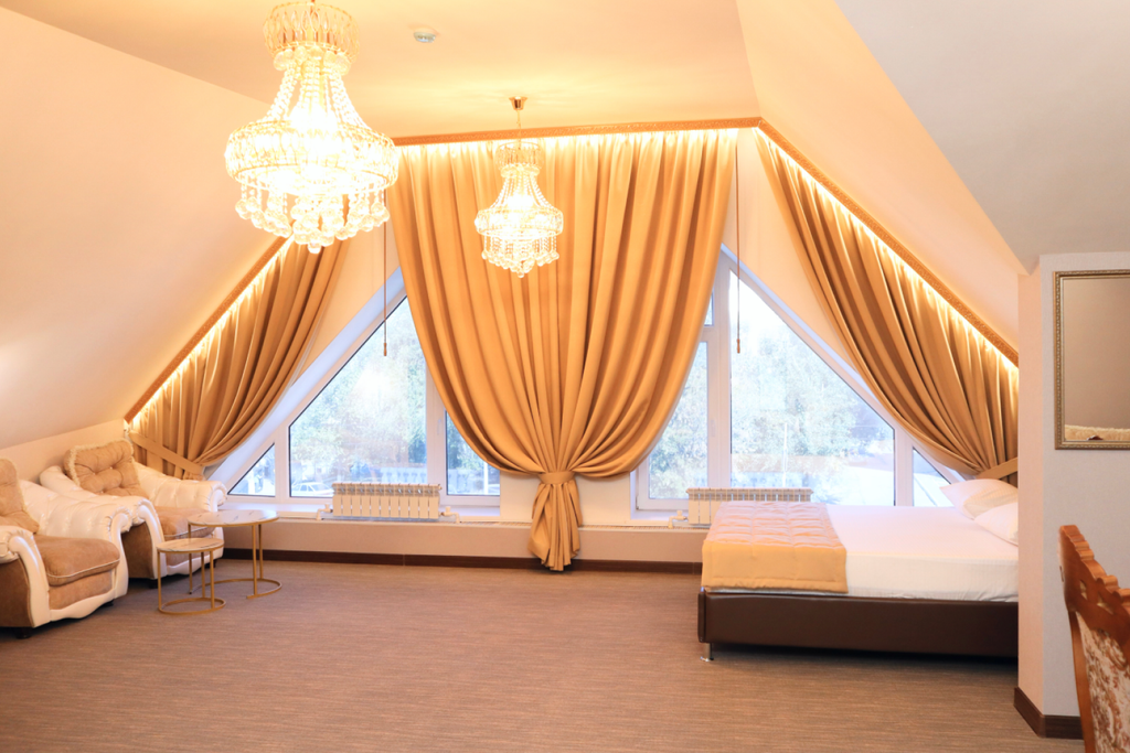 МБутик — Двухместный номер с 1 кроватью люкс