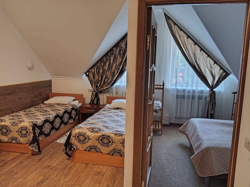 Колыба — Двухместный номер с 1 кроватью двухкомнатный комфорт с двумя дополнительными местами