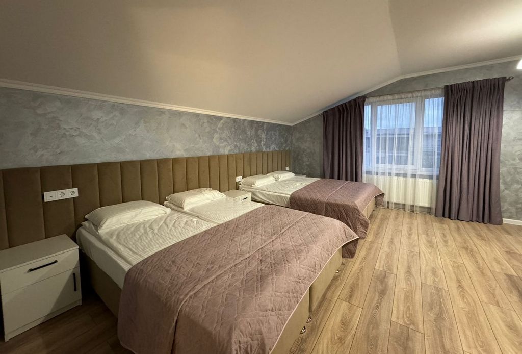 Очаг — Апартаменты Студио шестиместный