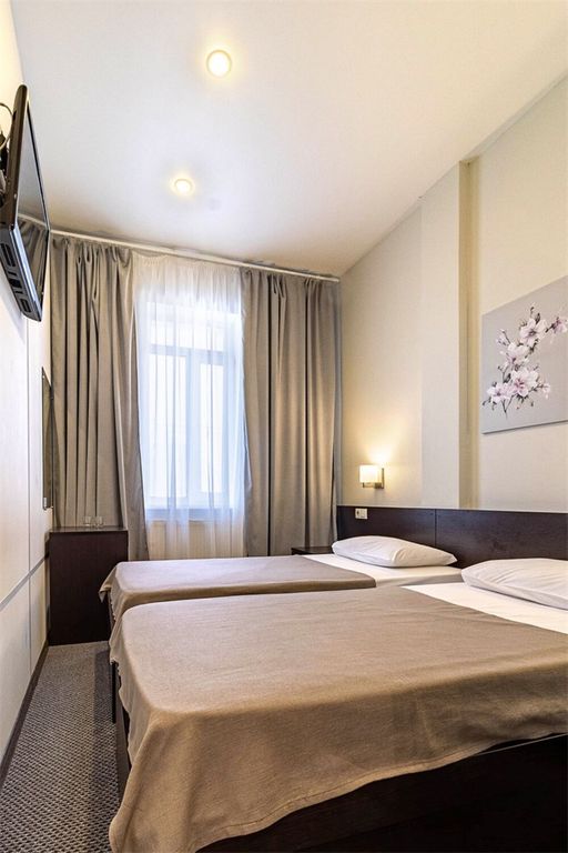 ТатарИнн — Двухместный номер с 2 отдельными кроватями эконом