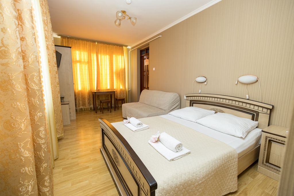 Лето — Четырёхместный номер улучшенный