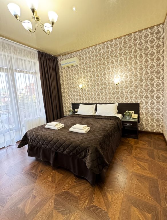 Парадейсон — Двухместный номер с 1 кроватью deluxe с балконом, вид на город, с доп местом