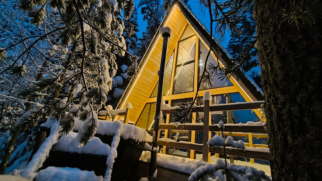 Монте Виера парк Архыз — Дом Cоло 3 с видом на реку и банным чаном на террасе