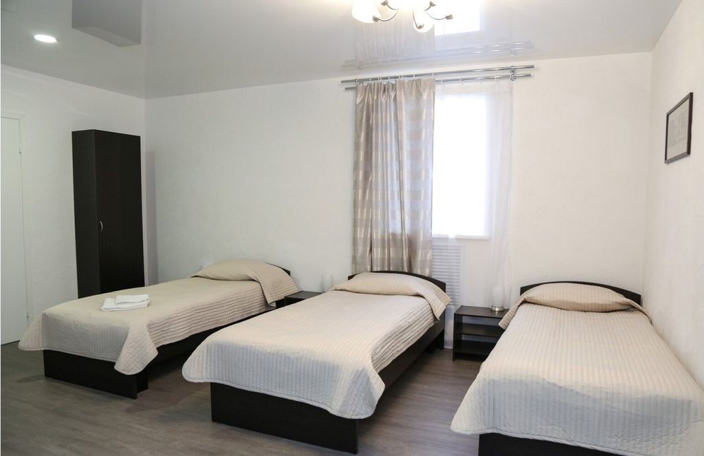 Абажур — Трёхместный номер стандарт