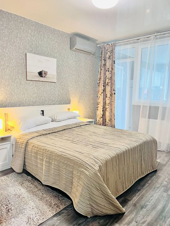 Грин — Апартаменты