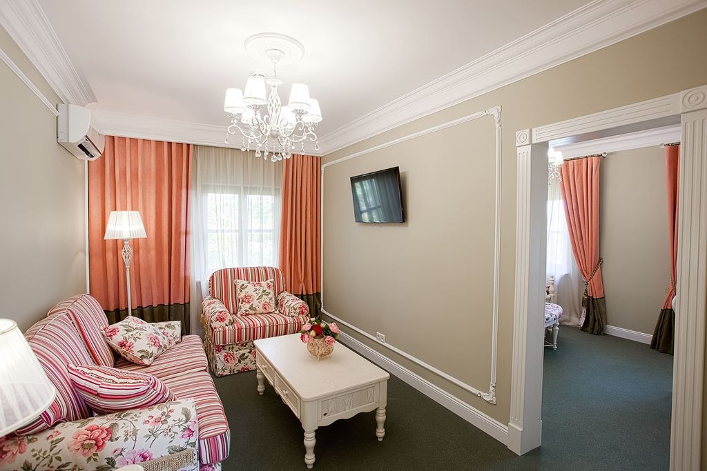 Усадьба — Двухместный номер с 1 кроватью двухкомнатный люкс с сауной