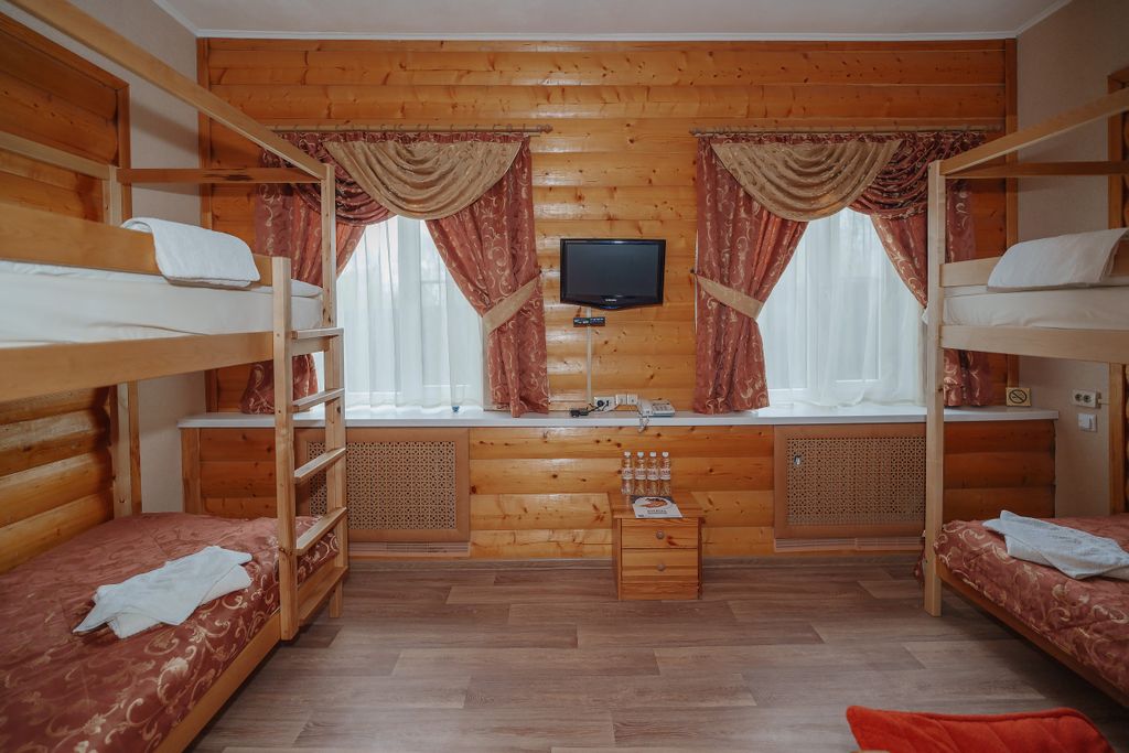 Усадьба — Четырёхместный номер стандарт