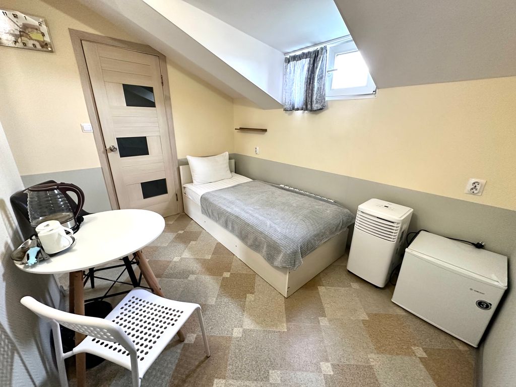 Алеут — Двухместный номер с 2 отдельными кроватями мансарда