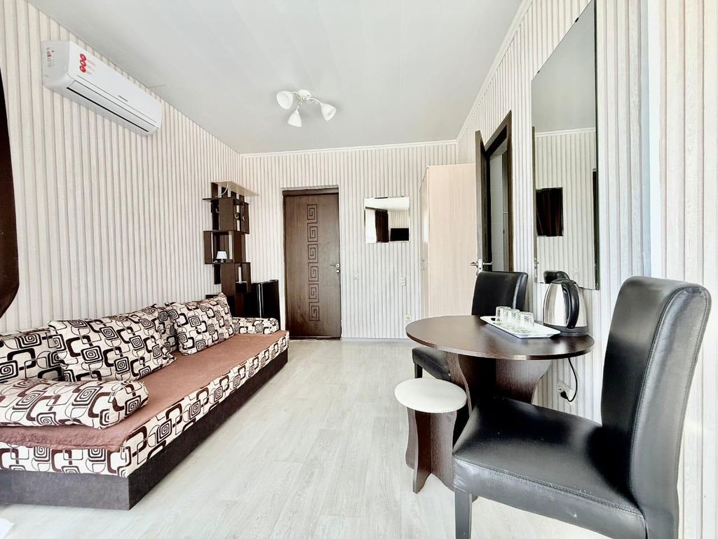 Роза ветров — Семейный номер классический