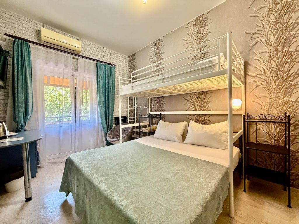 Роза ветров — Трёхместный номер комфорт