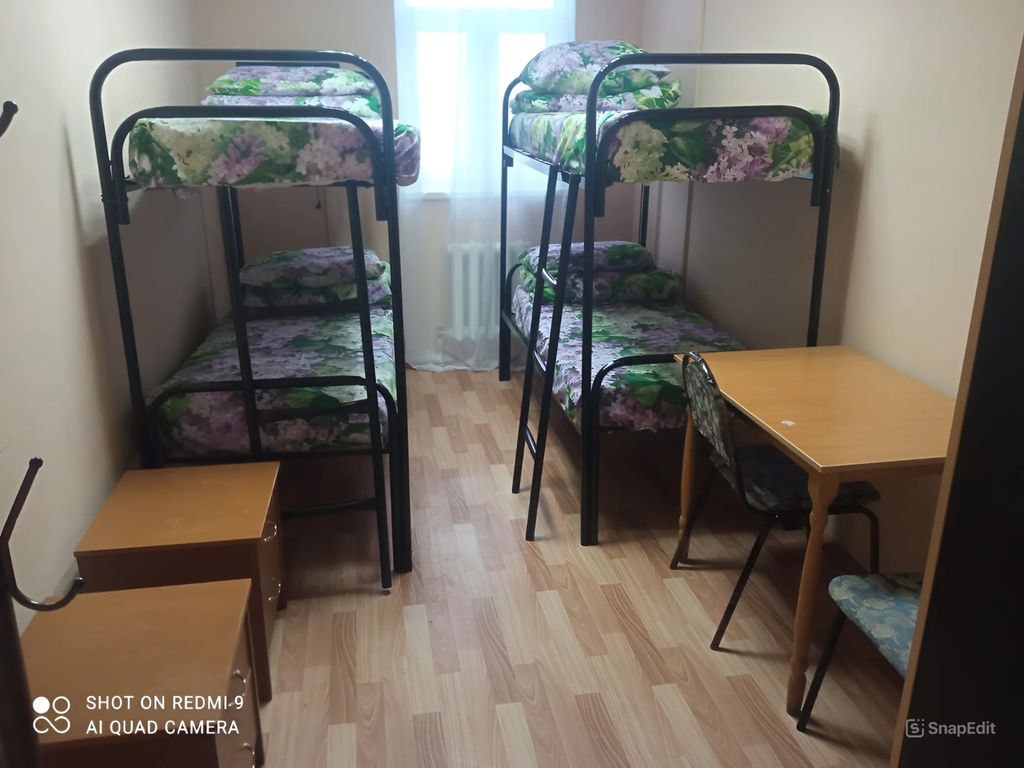 Тюмень — Многоместный смешанный номер эконом (душ/туалет общий)