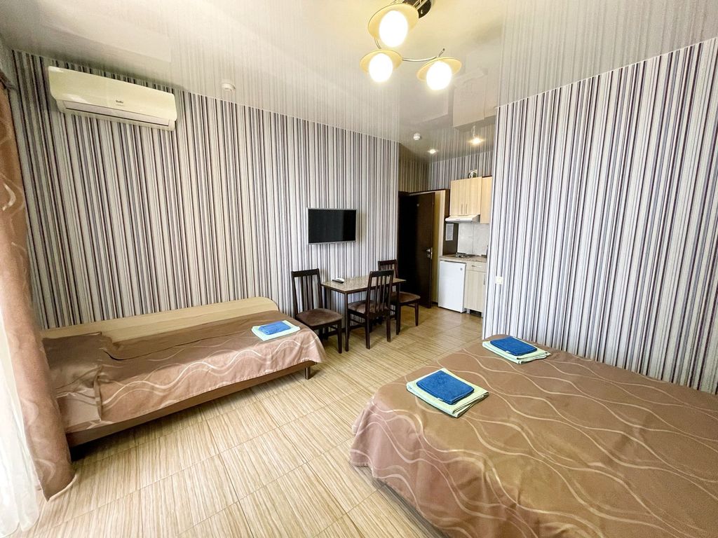 OstrovOk — Трёхместный номер улучшенный с видом на море