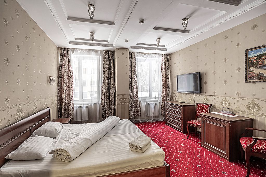 Автор — Двухместный номер с 1 кроватью улучшенный