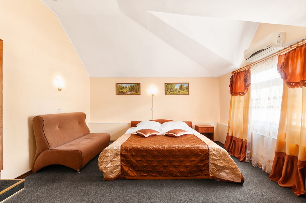 Балтхаус — Трёхместный номер Трехместный трехкомнатный номер люкс 2-спальная + 1,5-спальная + 1-спальная кровать