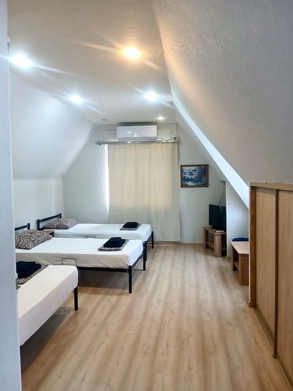 Бета — Четырёхместный номер стандартный