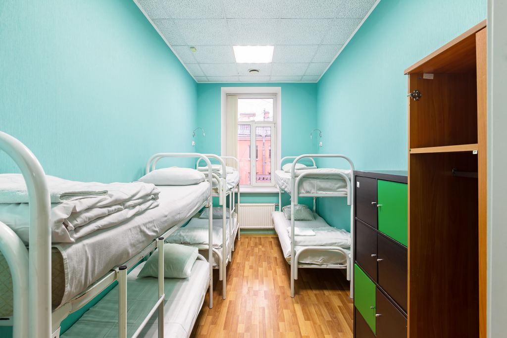 Время Гостей — Многоместный мужской номер шестиместный