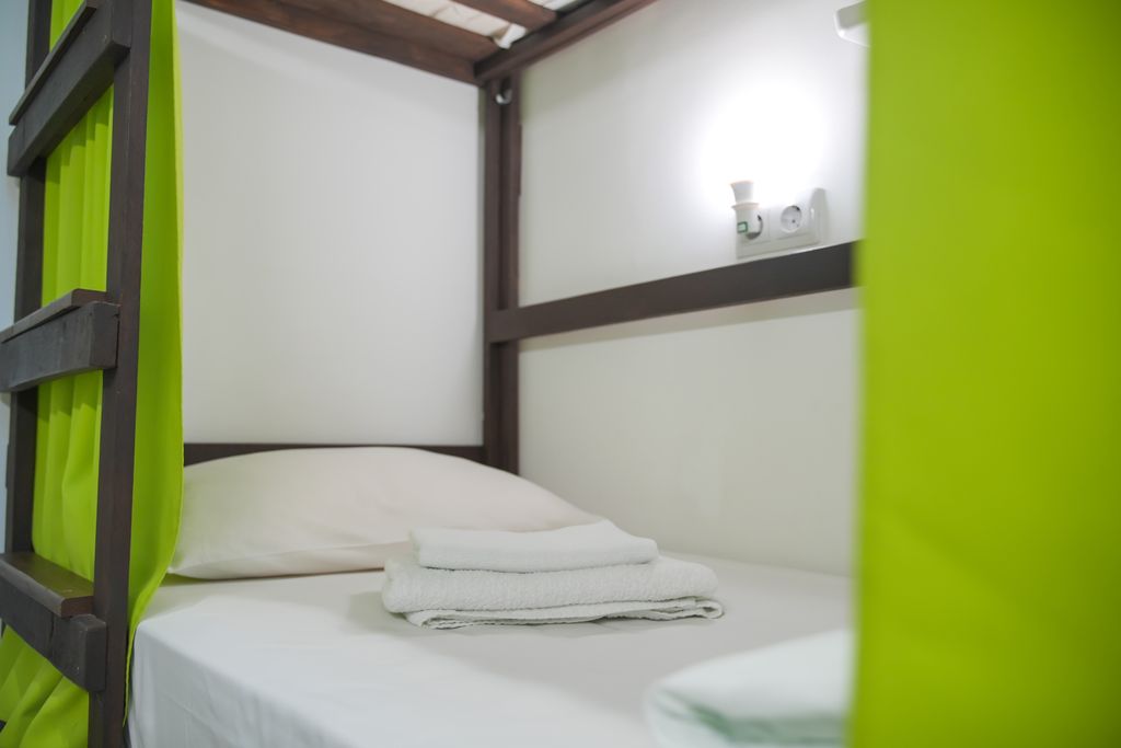 Sunny Sochi — Многоместный женский номер 6-ти Местная женская комната