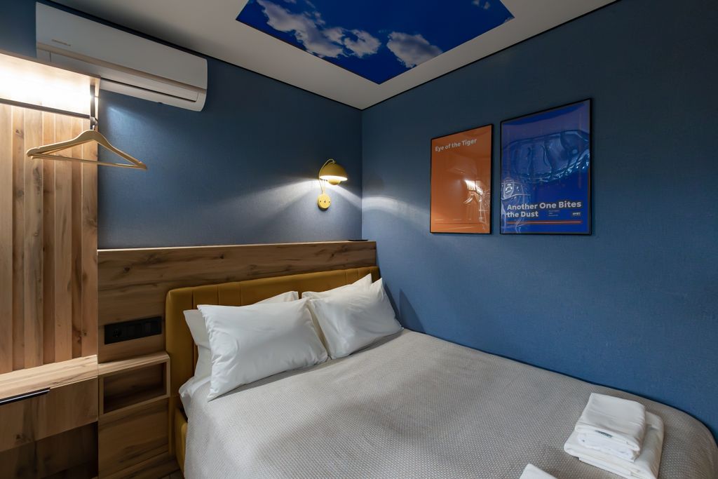 Спот80 — Двухместный номер с 1 кроватью студия эконом