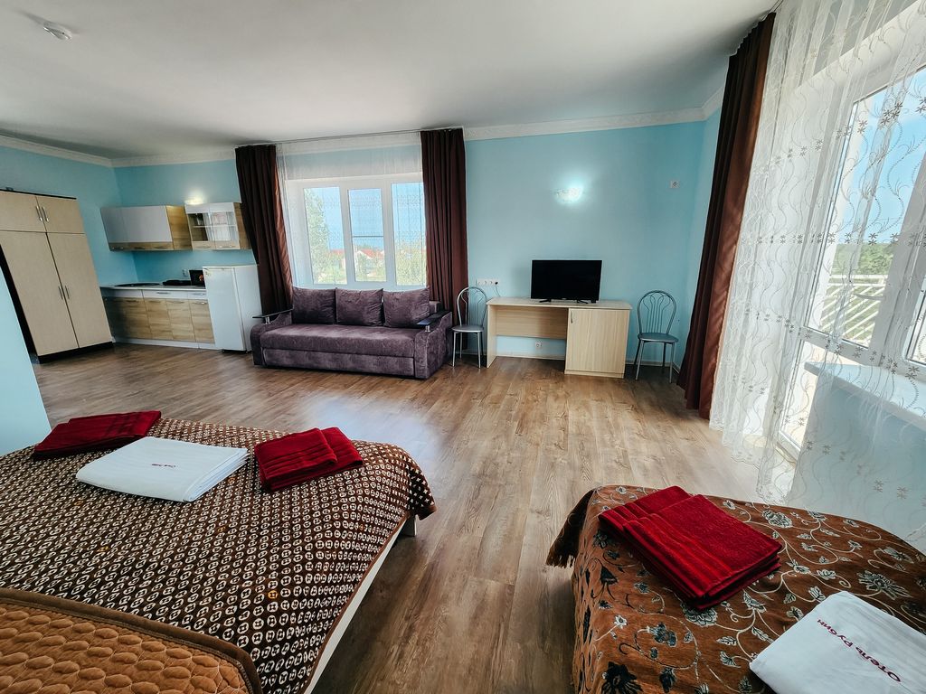 Рубин — Четырёхместный номер улучшенный