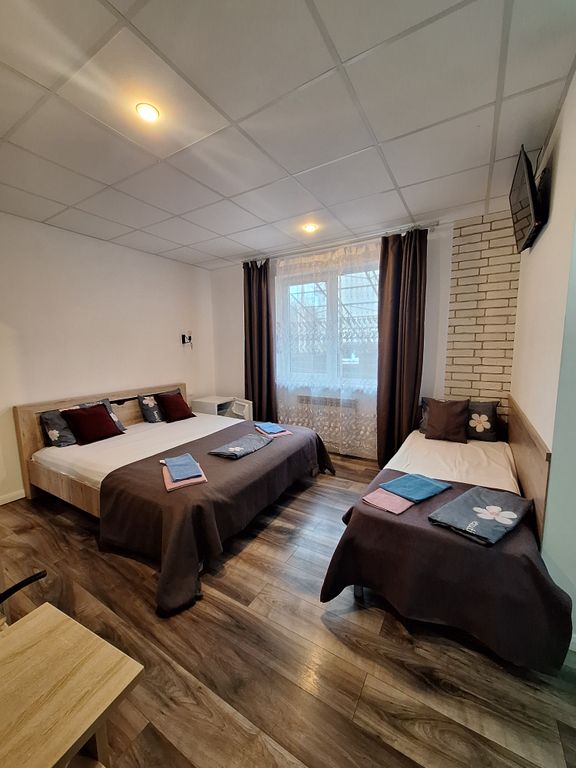 Семейный отдых — Трёхместный номер с собственной ванной комнатой