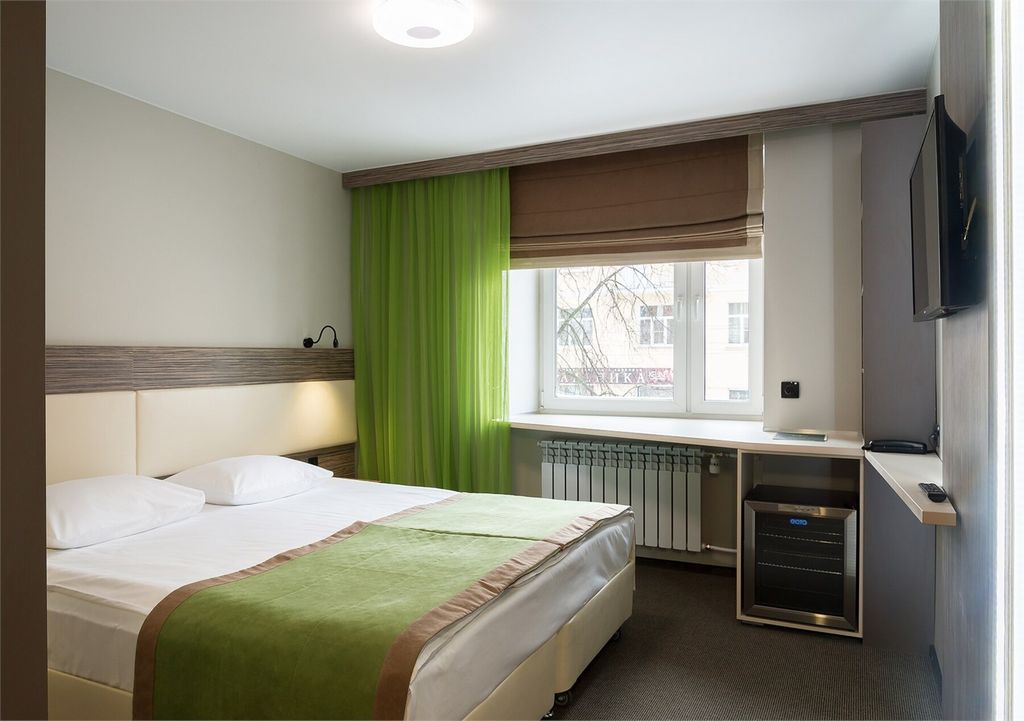 Yarhotel Centre — Двухместный номер с 2 отдельными кроватями или 1 двуспальной улучшенный стандарт