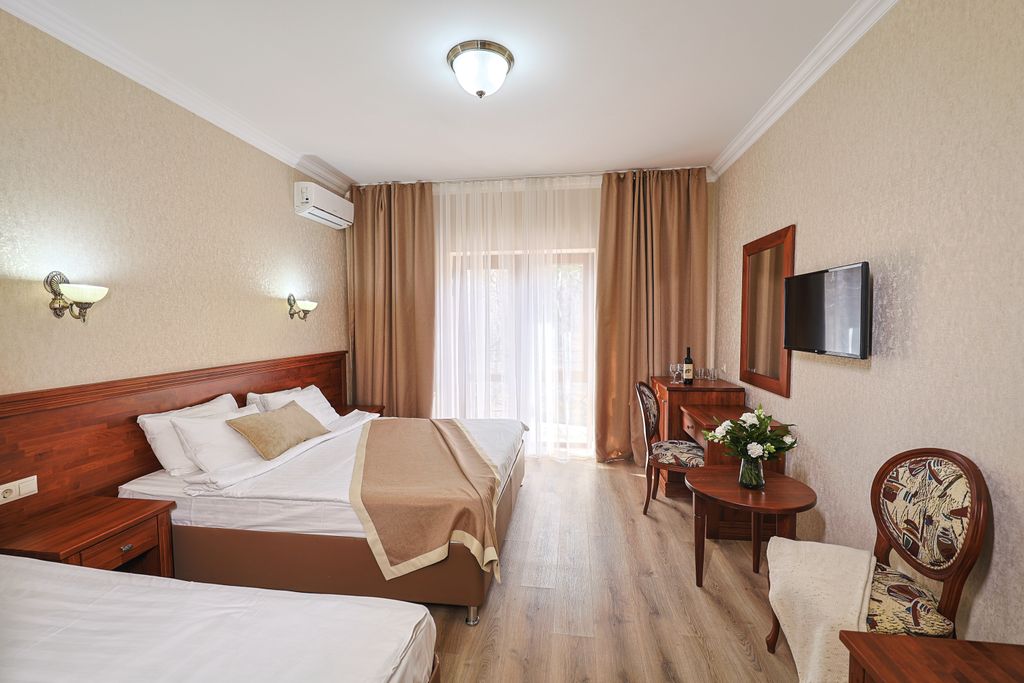 Вилла Жасмин — Трёхместный номер к2 стандарт