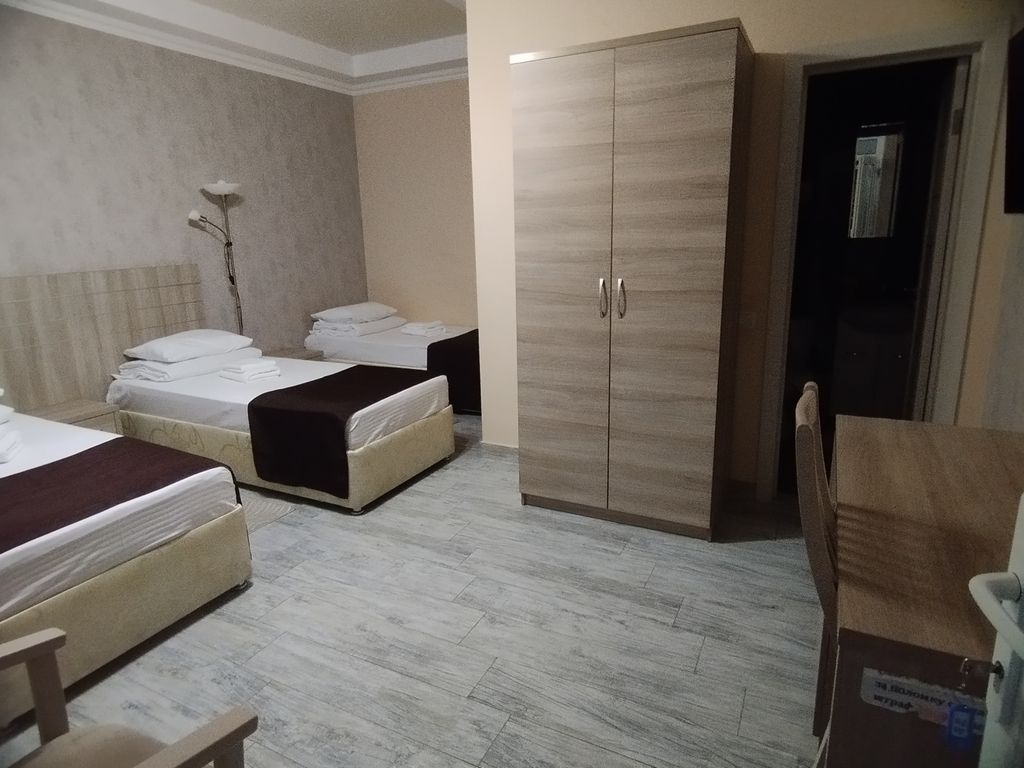 Paradis — Трёхместный номер Трёхместный стандарт с тремя односпальными кроватями