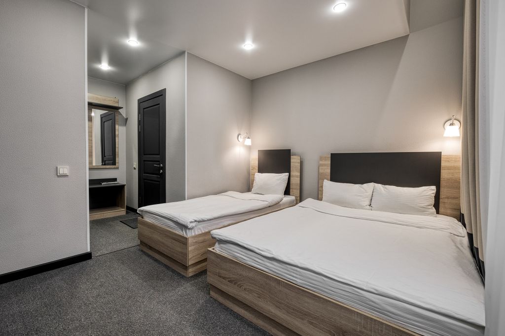 Максим Белая Башня — Семейный номер стандарт