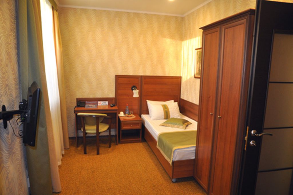 Персона — Одноместный номер Комфорт